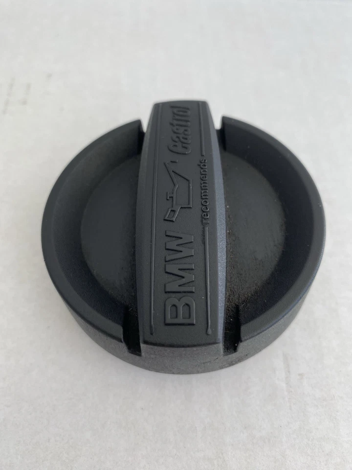 Tapa de llenado de aceite de motor BMW 1 3 5 Series E60 E87 E90 F10 F11 F20 F21 F30 8507153 Foto 3 de 4