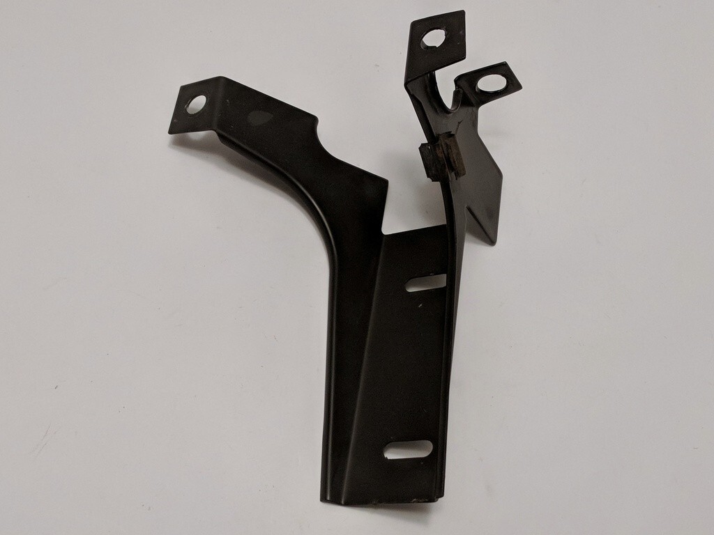 Genuine BMW E30 Bracket. Fuel flap actuator 51251904748 | eBay 