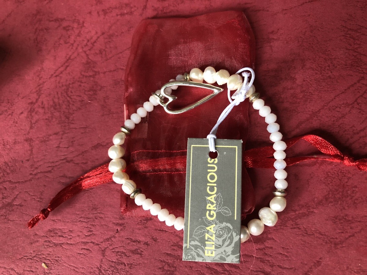 Eliza gracious pearl elastane bracelet With Big Heart Charm New