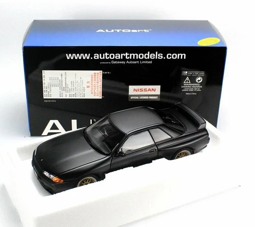 AUTOart 1/18 日产 Skyline GT-R R32 V-Spec II Spark-