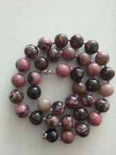 Natural�10mm multi-coloured Pink & Black Rhodonite Gemtone Beads�necklace 17.5"