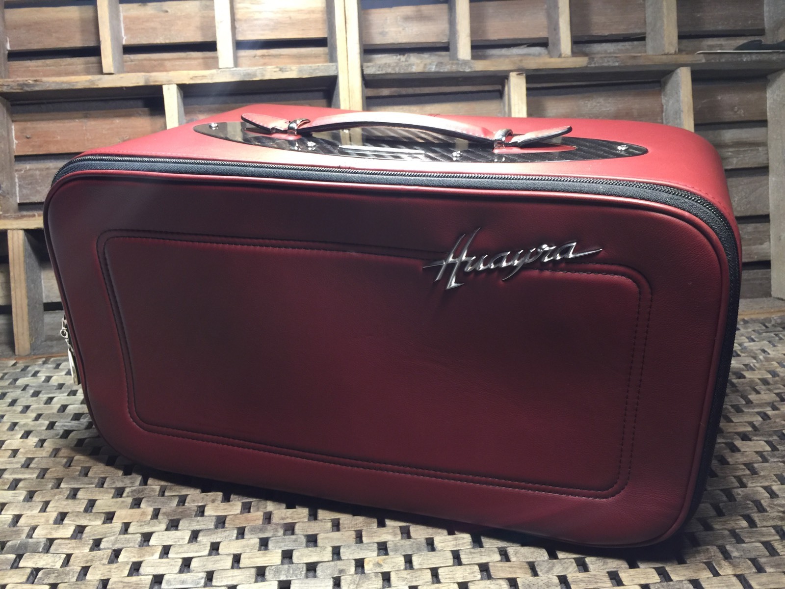 RARE🟣 ORIGINAL OeM PAGANI HUAYRA LUGGAGE CASE SCHEDONI LEATHER W/ CARBON FIBER