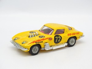 corgi chevrolet corvette stingray