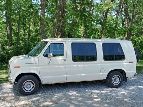 1990 Ford E-Series Van Custom
