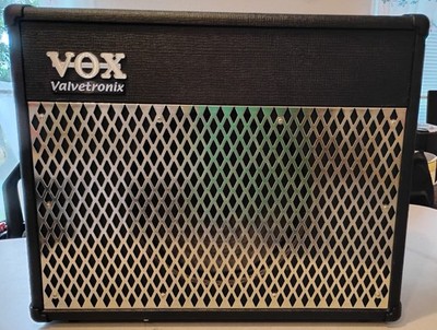 VOX AD50VT Valvetronix 50 Watt, 1×12  Hybrid 12ax7 tube Guitar Combo Amplifier