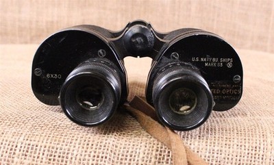9123 - WWII era U.S. Navy Bureau of Ships Mark 33 Binoculars - no