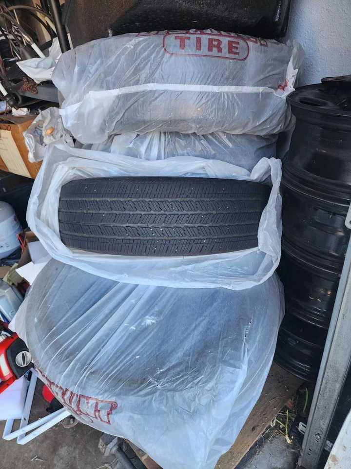 Neumáticos Michelin casi nuevos Foto 2 de 4