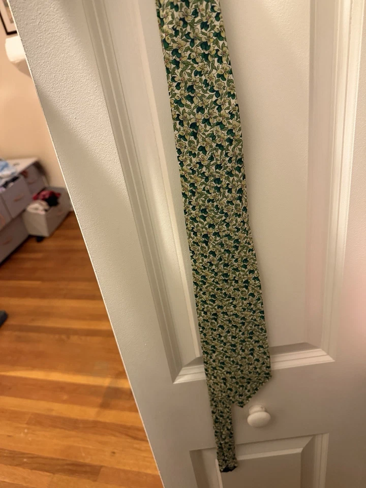 Gravata de seda floral masculina Liberty Of London - Imagem 3 de 3