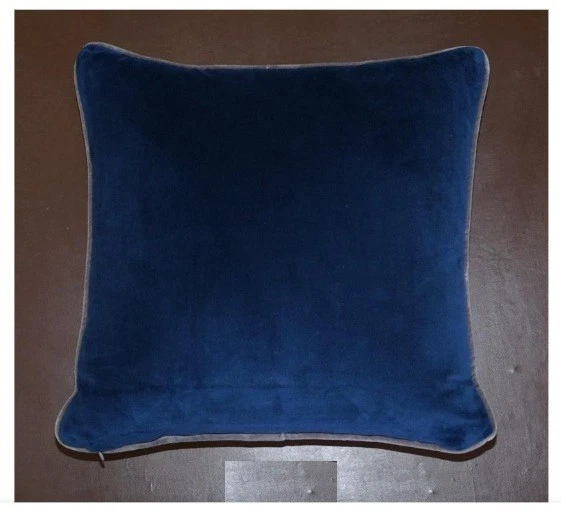 Set of Four Velvet Upholstered George Smith Scatter Sofa Armchair Cushions 4 - Image 4 of 4