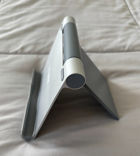 TechMatte Stand for iPads Large Adjustable Aluminum Holder for Tablets & Phones - 第 3/7 張圖片