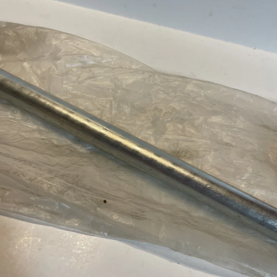 Nuevo de Lote Antiguo Yamaha YTM200 1983-85 PERNO DE EJE # 24W-25181-00 Foto 3 de 4