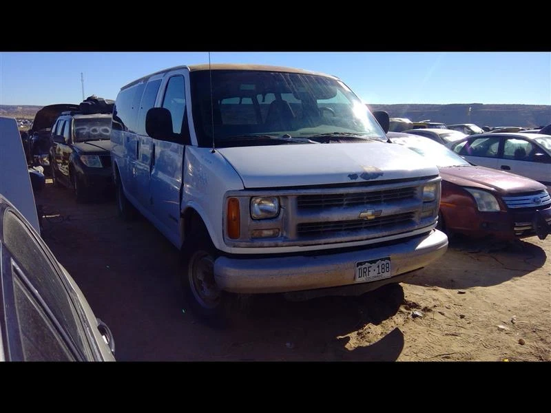 Medidor de velocímetro usado se adapta a: camioneta Chevrolet Express 3500 2000 mercado de EE. UU. gasolina Foto 2 de 4