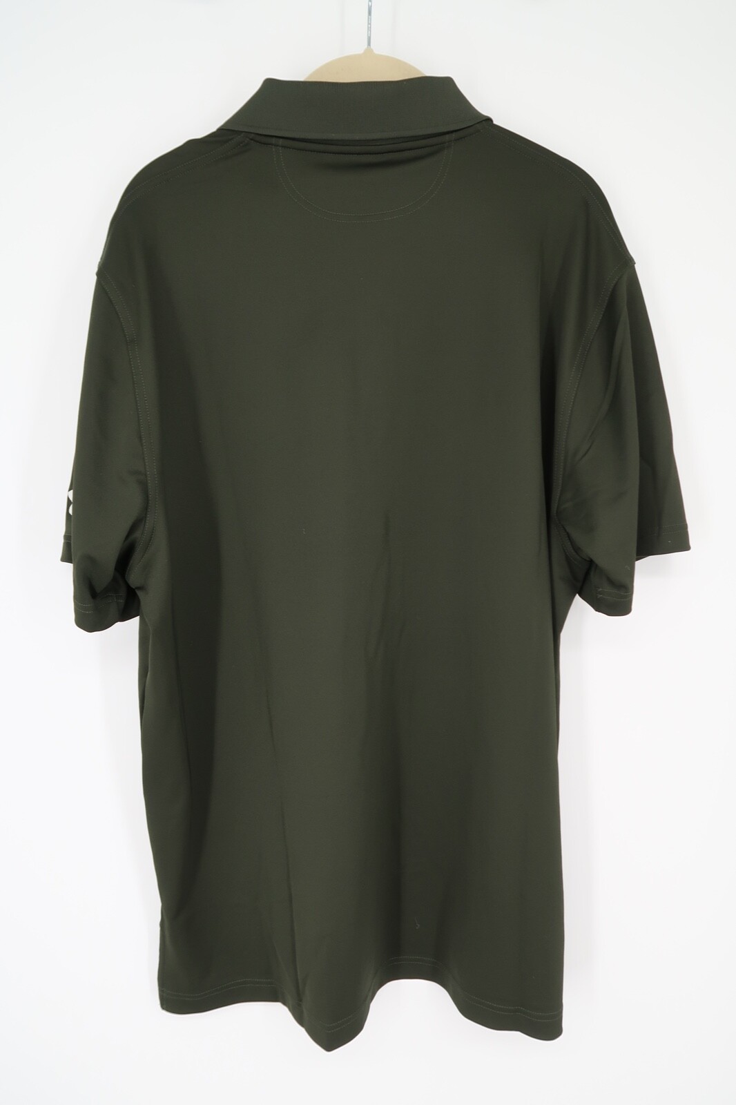 Under Armour Mens Medium Green Golf Polo Performance Loose Short Sleeve Shirt thumbnail 9