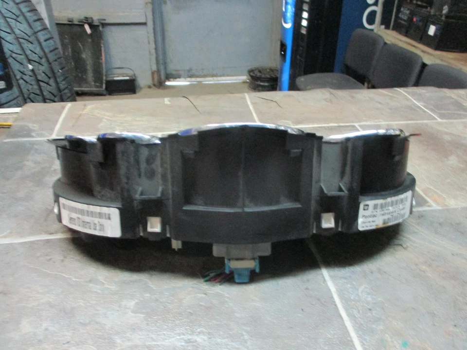 ✅ 07 2007 PONTIAC G6 FACTORY ORIGINAL 140 MPH SPEEDOMETER TACHOMETER *216* OEM - Image 3 of 4