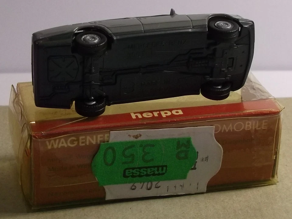 Micro Herpa Ho 1/87 Mercedes Benz 300 E Verde Grigio IN Box - Immagine 3 di 3