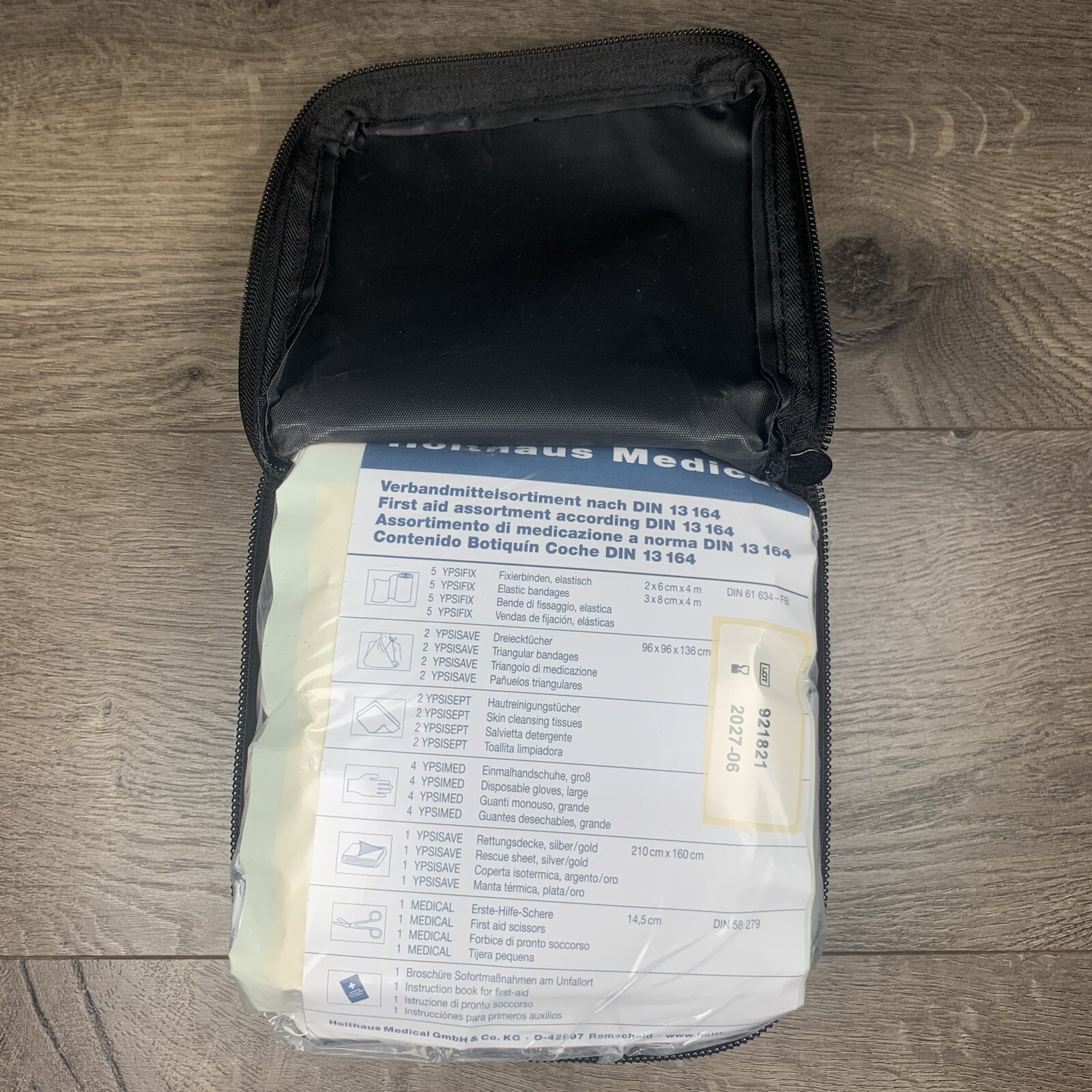 GENUINE LAMBORGHINI URUS FIRST AID KIT MEDIC OPTIONAL OEM 4ML.860.282