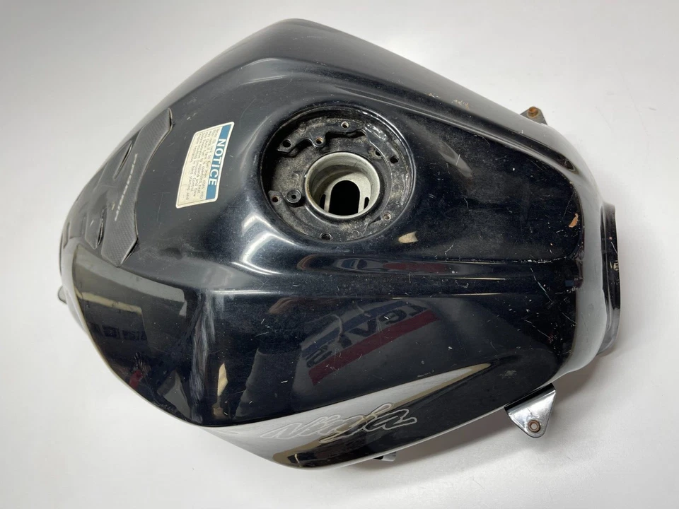 Gas Fuel Tank 2013 13-17 Kawasaki EX300R Ninja 300R OEM Petrol Reservoir Can - Image 3 of 4