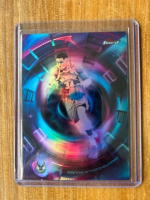   2025-26 Topps Finest Giannis Antetokounmpo PULSE P-3 SSP Case Hit Bucks   