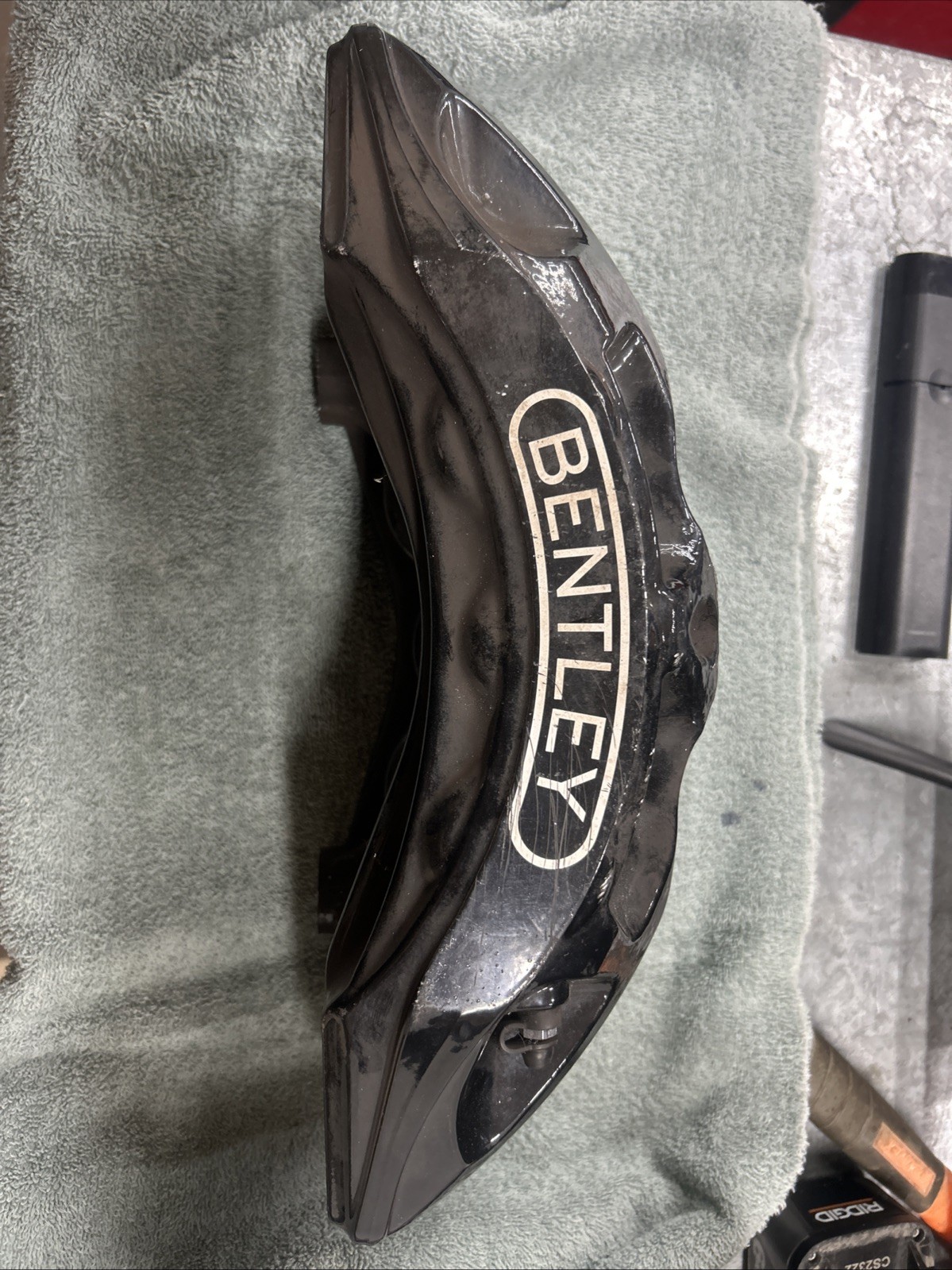 2016 - 2020 Bentley Bentayga Front Right Passenger Brake Caliper 4M0615106GA OEM