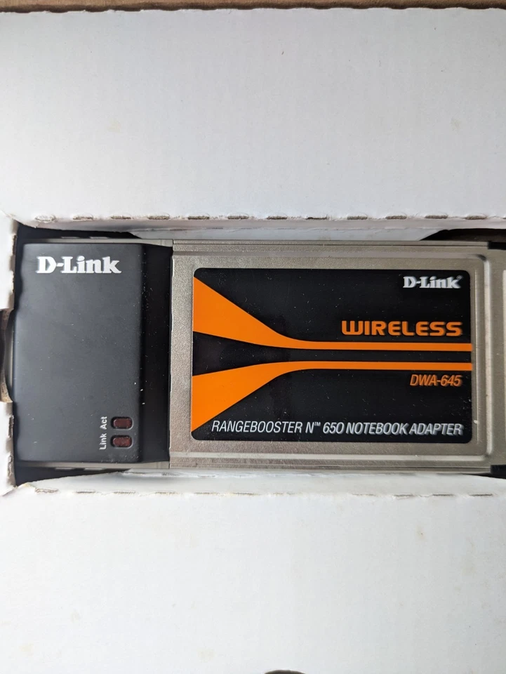 D-Link WIRELESS DWA-645 RANGEBOOSTER NB Adapter OVP
