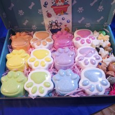 12pc Kids Bath Bombs Gift Set with Surprise Charms Organic Toy Dog Figures