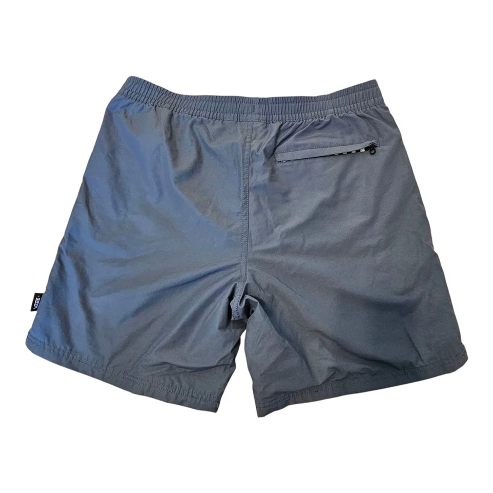 SHORTS KIDS VANS NOVOS COM ETIQUETAS. TAMANHO XL. ACIMA DO JOELHO. - Imagem 2 de 4