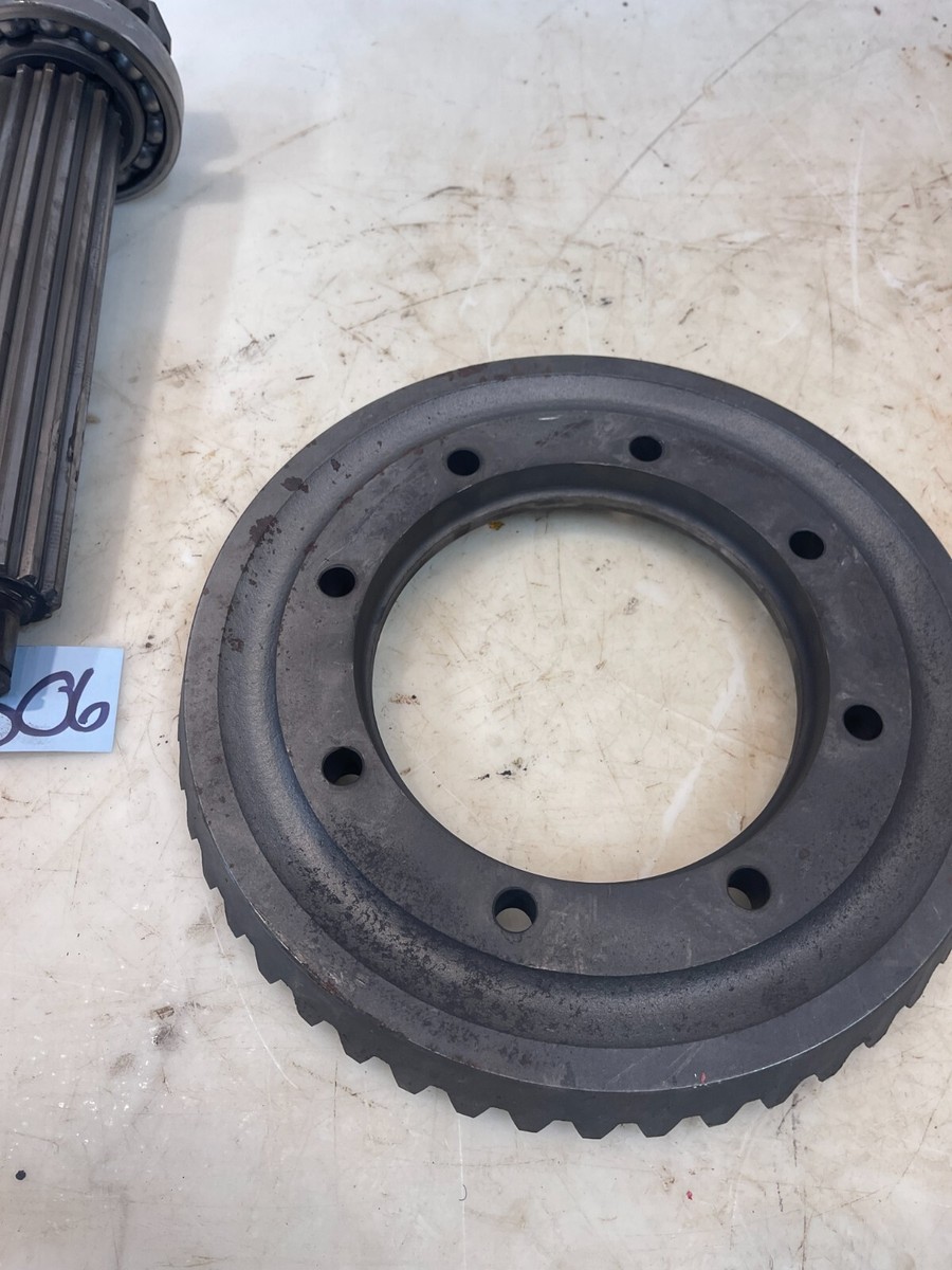 1959 Farmall IH 560 Gas Tractor Rearend Ring & Pinion Gear 1959 Farmall IH 560 Gas Tractor Rearend Ring & Pinion Gear