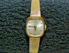 Timex Ladies Wristwatch Untested Sold As Is For Parts Or Restore