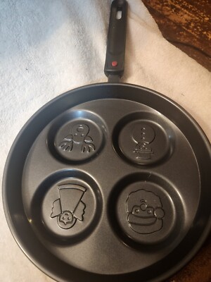 Avon Holiday Silver Dollar Pancake Pan Skillet Nonstick Christmas