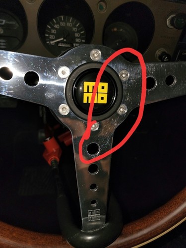 Momo CAL36WD0P Heritage California Steering Wheel Diameter 360 Mm  