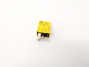 Opel Zafira 2000 Relay module 24433728, 29200076 #1038640-68
