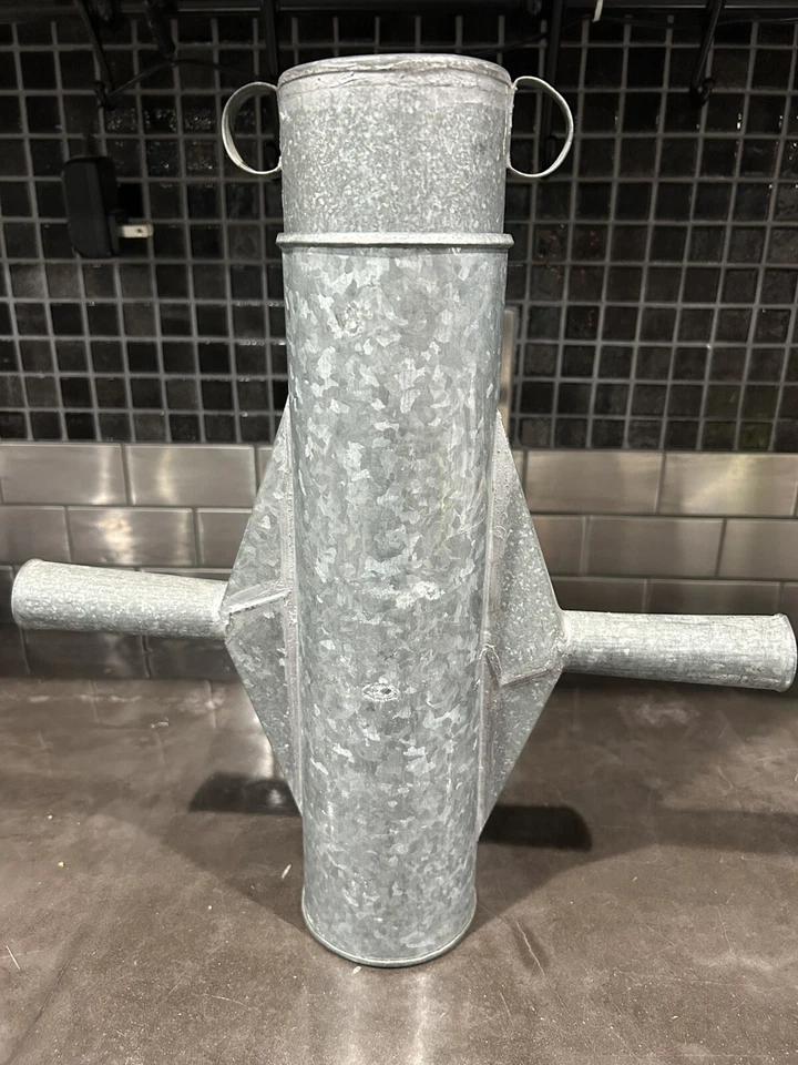 "Prensa de pastelería de galletas de hojalata y émbolo de metal decorador hornear primativo de colección 13x12""" Foto 2 de 4