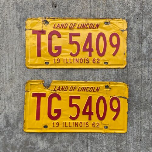 1962 Illinois Truck MILEAGE TAX License Plate Pair Garage Auto Tag TG 5409 - Afbeelding 1 van 5