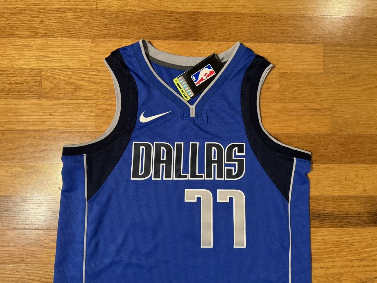 ウェア Nike Luka Doncic Dallas Mavericks Jersey s-l1200.jpg