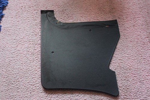 Ford Cortina Mk3 ab schwarz Blende 1544489 Fußraum Seitentretverkleidung Abdeckung NEU