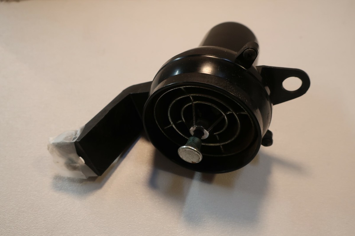 1975 - 1978 Datsun 280Z Fresh Air Vent / Air Duct w/ Knob
