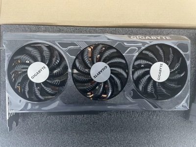 GIGABYTE GeForce RTX 4070 Ti SUPER OC 16GB WINDFORCE GPU Gaming
