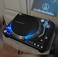 Audio Technica AT-LP1240 USB Direct-Drive Pro...