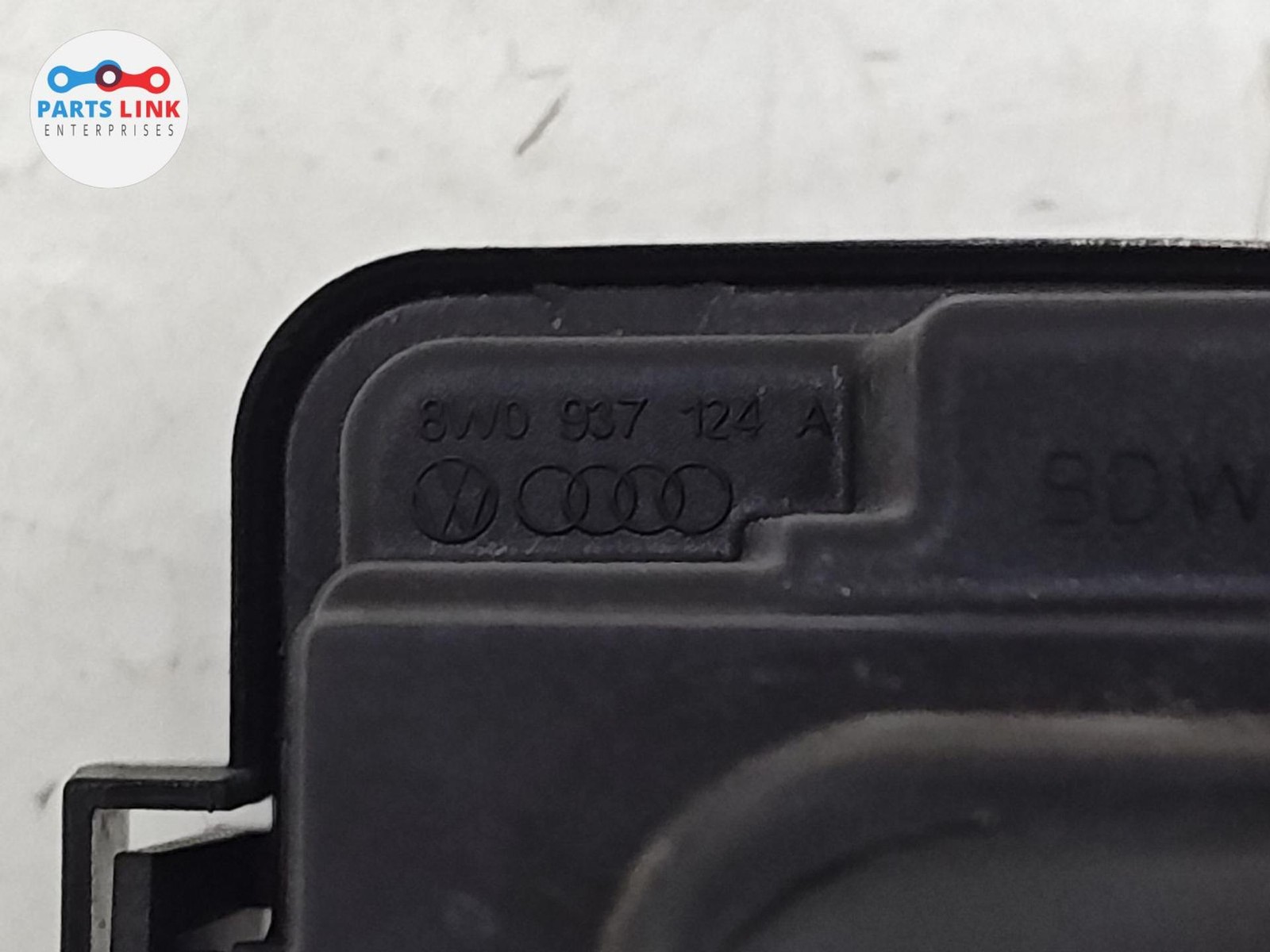 Bentley Bentayga Speed 2017-2020 Right Fuse box