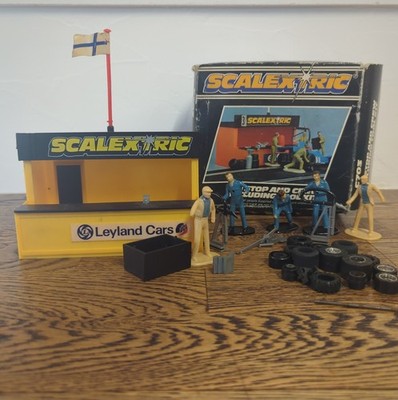 Vintage Scalextric C703 Pitstop and Crew Building Tool Kit Selection Boxed 1970s