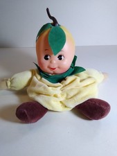 Anthropomorphic Kitsch Pear Head Beanbag Plush Doll Yellow Green Brown Fabric