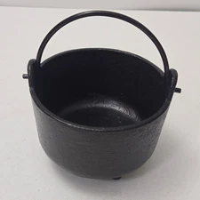 Vintage Miniature Cast Iron Caldron Pot w/ Handle 4.5" X 3"