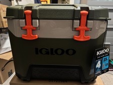 Igloo BMX 25 Qt Cooler Green Orange Heavy Duty Ice Chest NIB New In Box