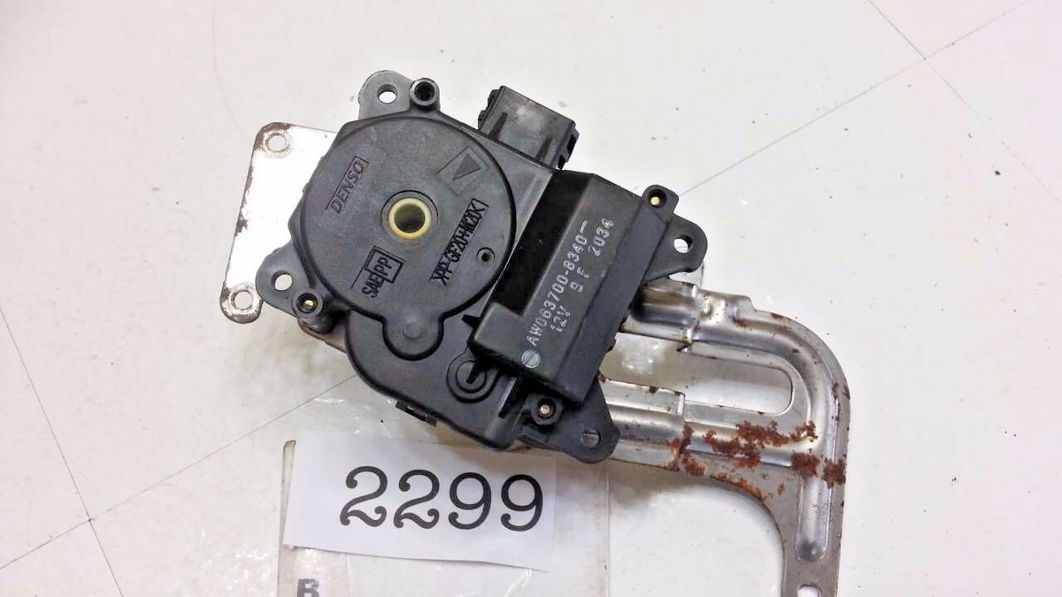 カバル Kawasaki KLX230 Ninja 400 Z400 NGK LMAR9G Spark Plug | 92070-0716