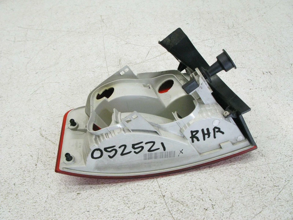 💚 05-08 AUDI A4 S4 RS4 SEDÃ LANTERNA TRASEIRA LÂMPADA DE FREIO PASSAGEIRO DIREITA - Imagem 3 de 4