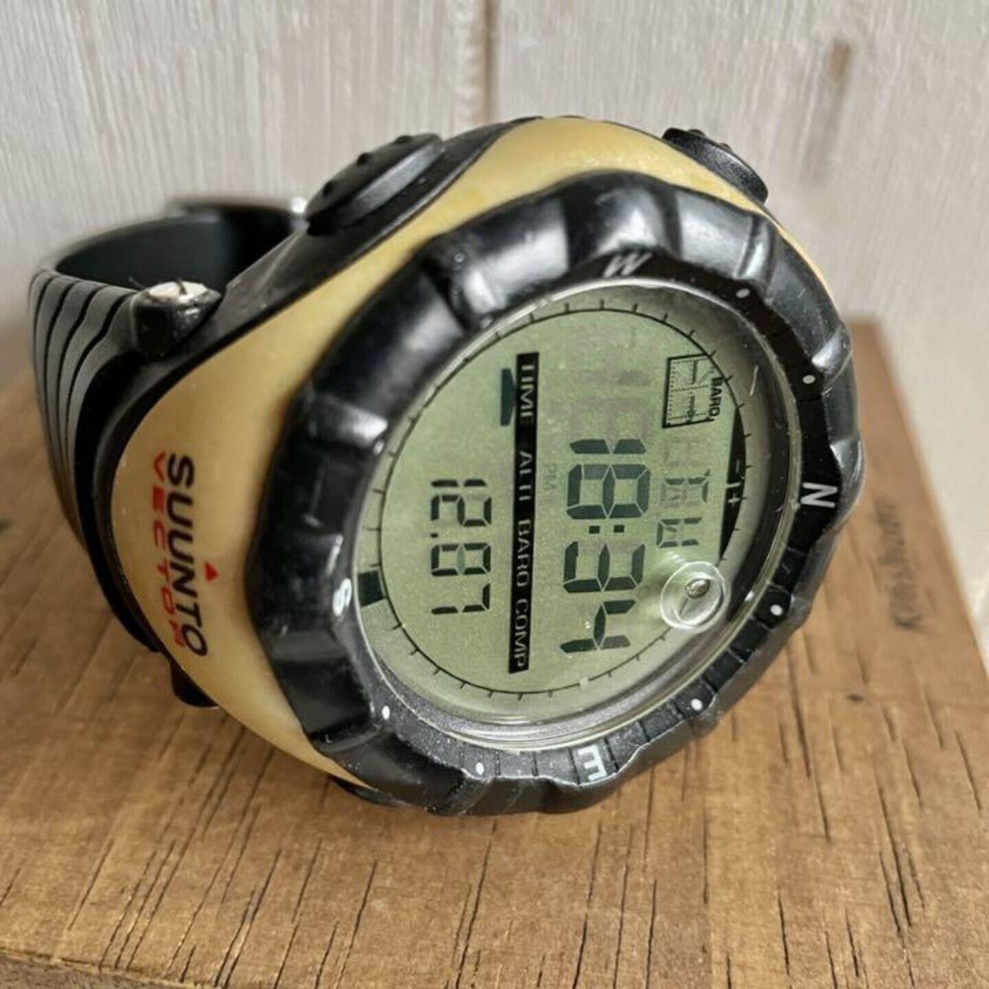 Suunto Vector Yellow Color watch | eBay