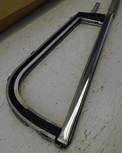 NOS 1960 Oldsmobile 88 98 Dynamic Convertible Left Front Door Wing Window - Picture 5 of 5
