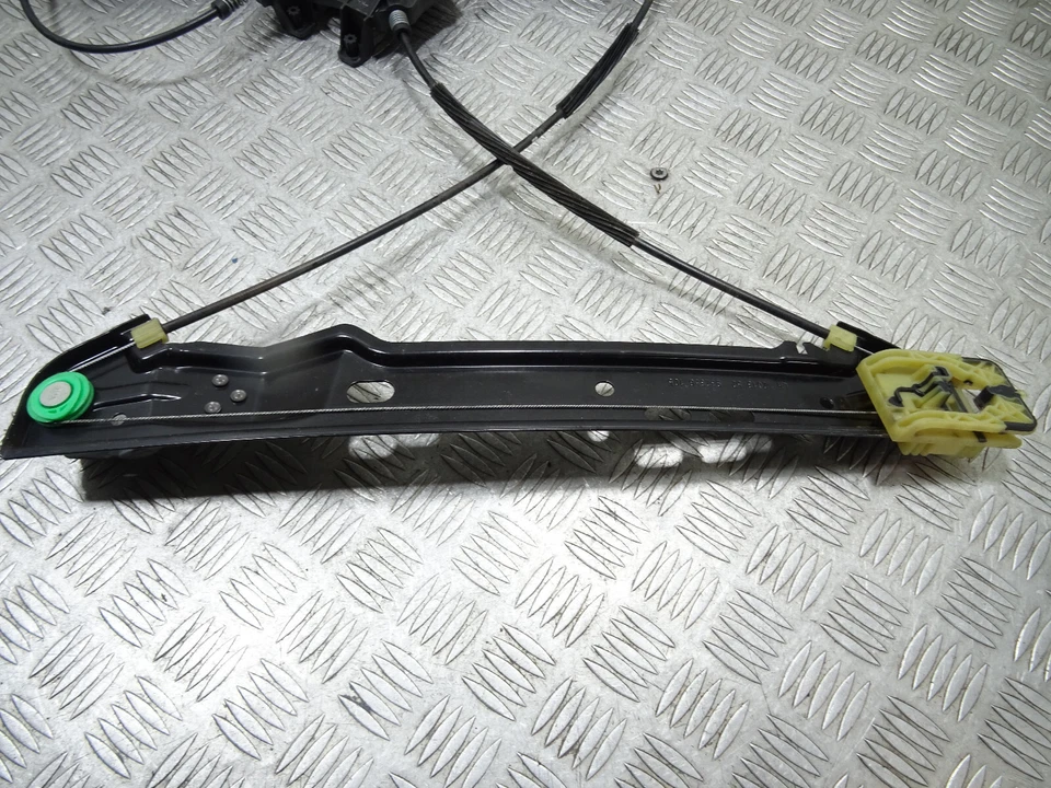 2014 RANGE ROVER EVOQUE SD4 L538 5DRS ESTATE FRONT LEFT WINDOW REGULATOR *12413 - Image 2 of 4