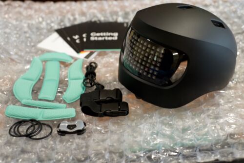 Lumos Matrix Helmet E-bike Scooter Onewheel Euc. Wireless indicators. New.