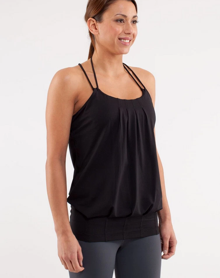 NWOT Lululemon Black Flow And Go Built-In Bra Tank Top 4 XS